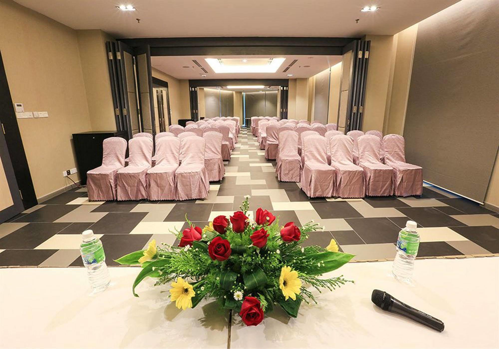 Eco Tree Hotel, Melaka Dış mekan fotoğraf
